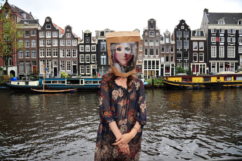 © Andreas Ender - paperbag [reBORN] - and the BAGGIE goes to - AMSTERDAM