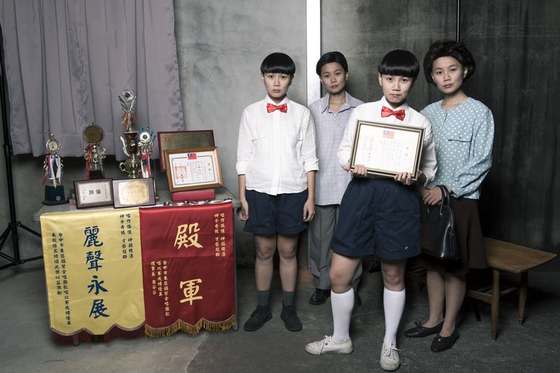 © Yi Hsuan  Lai - Back to Home - family album, Taiwan