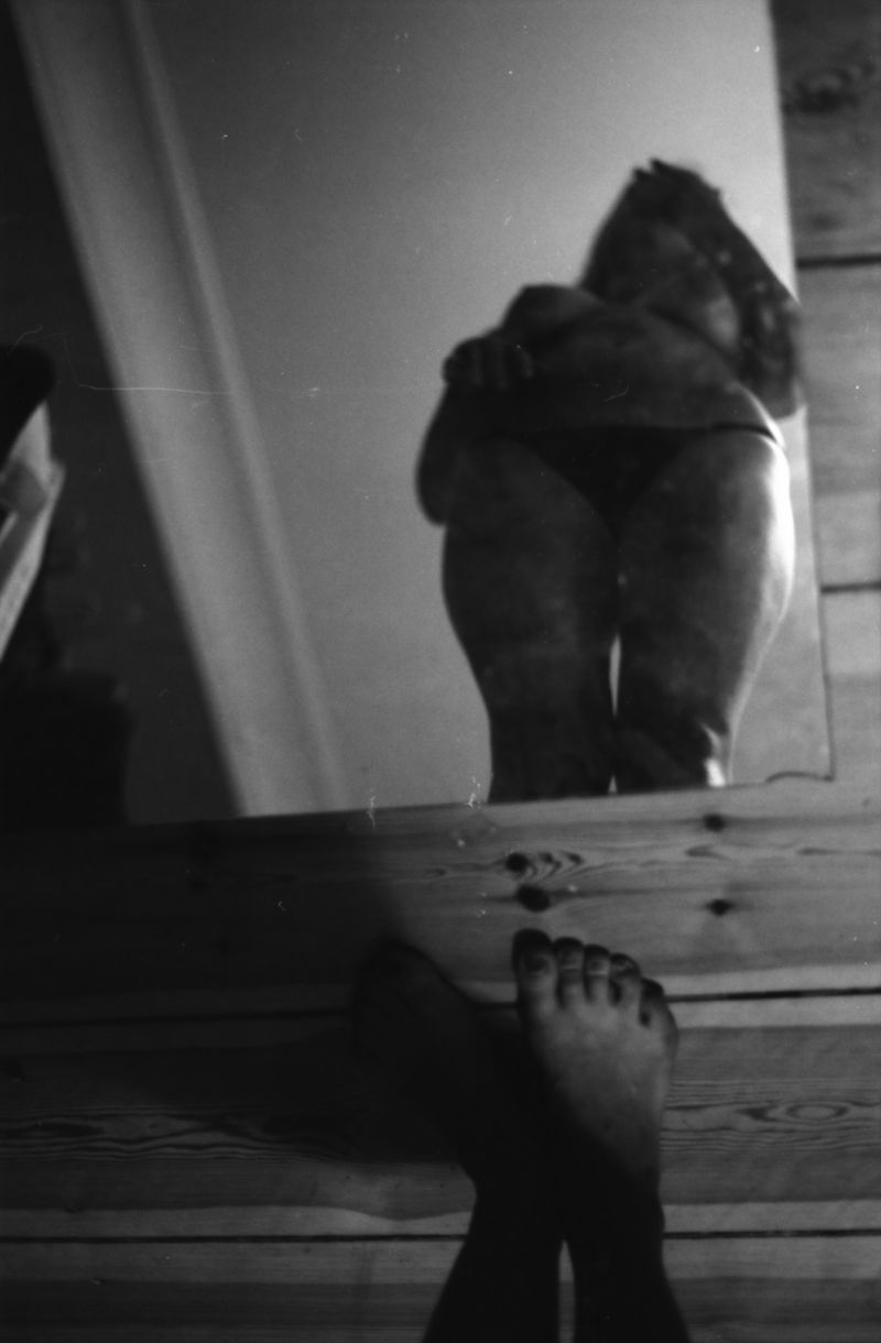 © Elena  Siretanu - Image from the Exploring the Female Form photography project