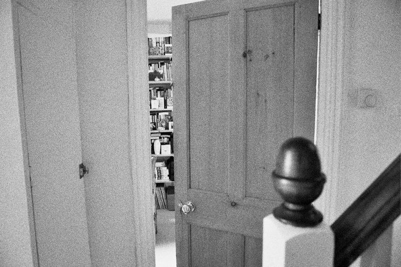 © Ann Petruckevitch - Entrance