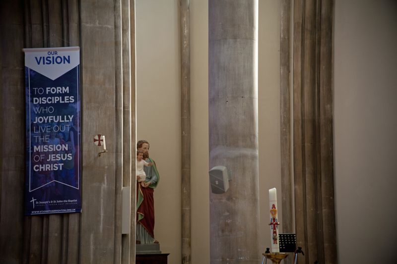 © Ann Petruckevitch - Catholic