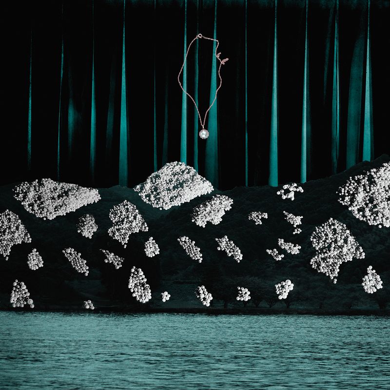 © Ioanna Sakellaraki - Image from the The Seven Circuits of a Pearl photography project