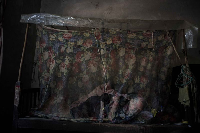 © Jin TIAN - Image from the CURSE OF THE WIND. A HISTORY OF LEPROSY IN CHIN photography project