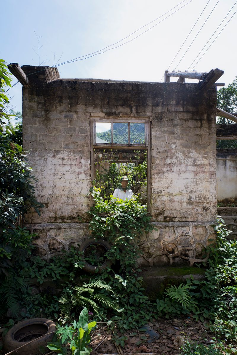 © Jin TIAN - Image from the CURSE OF THE WIND. A HISTORY OF LEPROSY IN CHIN photography project