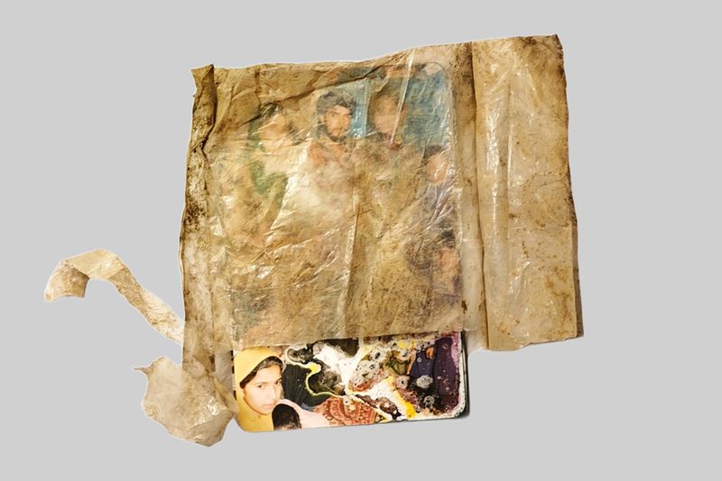 © Showkat Nanda - Image from the Fragments Beneath the Earth photography project