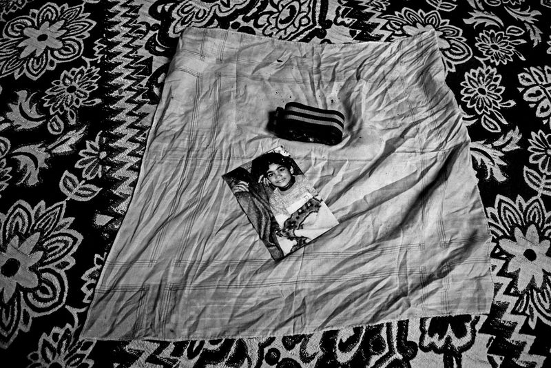 © Showkat Nanda - Image from the the endless wait photography project