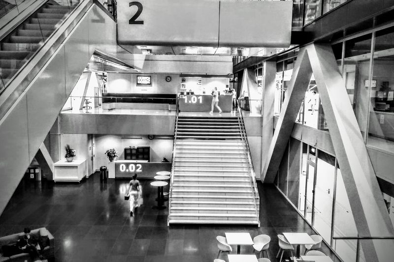 © Jürgen Joherl - View on the main hall of a academic dentist center @ACTA Amsterdam (NL)