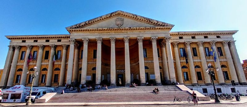 © Jürgen Joherl - The huge historic City Hall @Verona, Italy