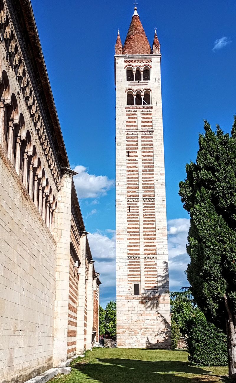 © Jürgen Joherl - The church "Chiesa di San Zeno"  @Verona, Italy