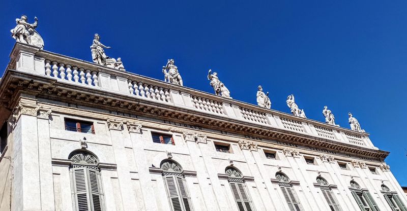 © Jürgen Joherl - This city is full of historical art buildings, porta's, monuments, etc @Verona, Italy