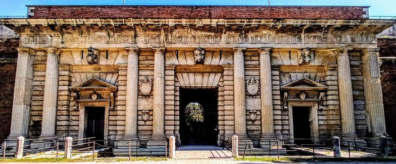 © Jürgen Joherl - The historic "Porta" @Verona, Italy