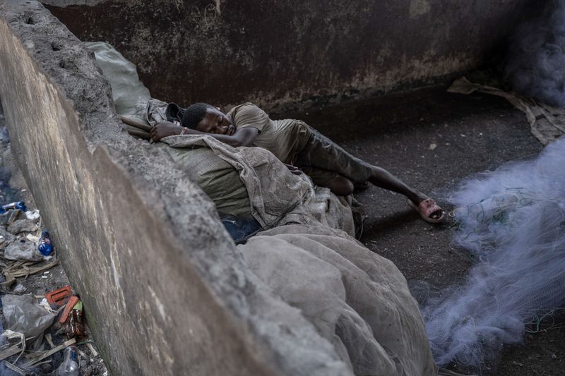 © AUBIN MUKONI - Image from the The lake has become silent. photography project