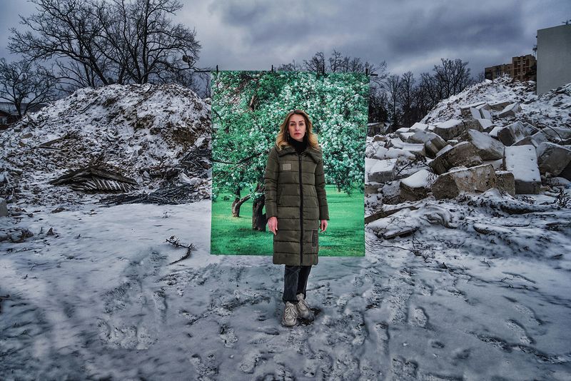 © Alena Grom - Inna. Ukraine. Irpin. Winter 2023.