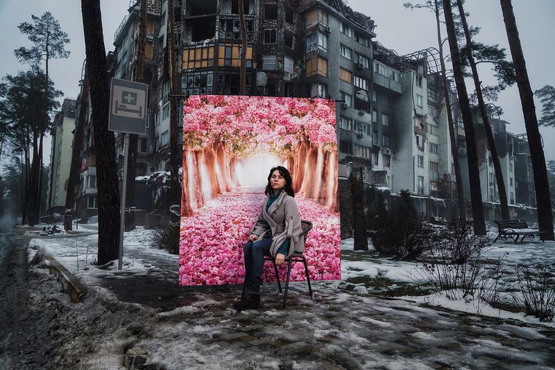 © Alena Grom - Yulia. Ukraine. Irpin. December 2022.