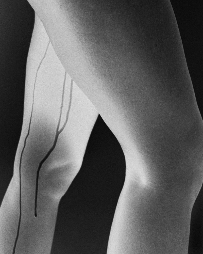 © Xanthe Hutchinson - Waxing