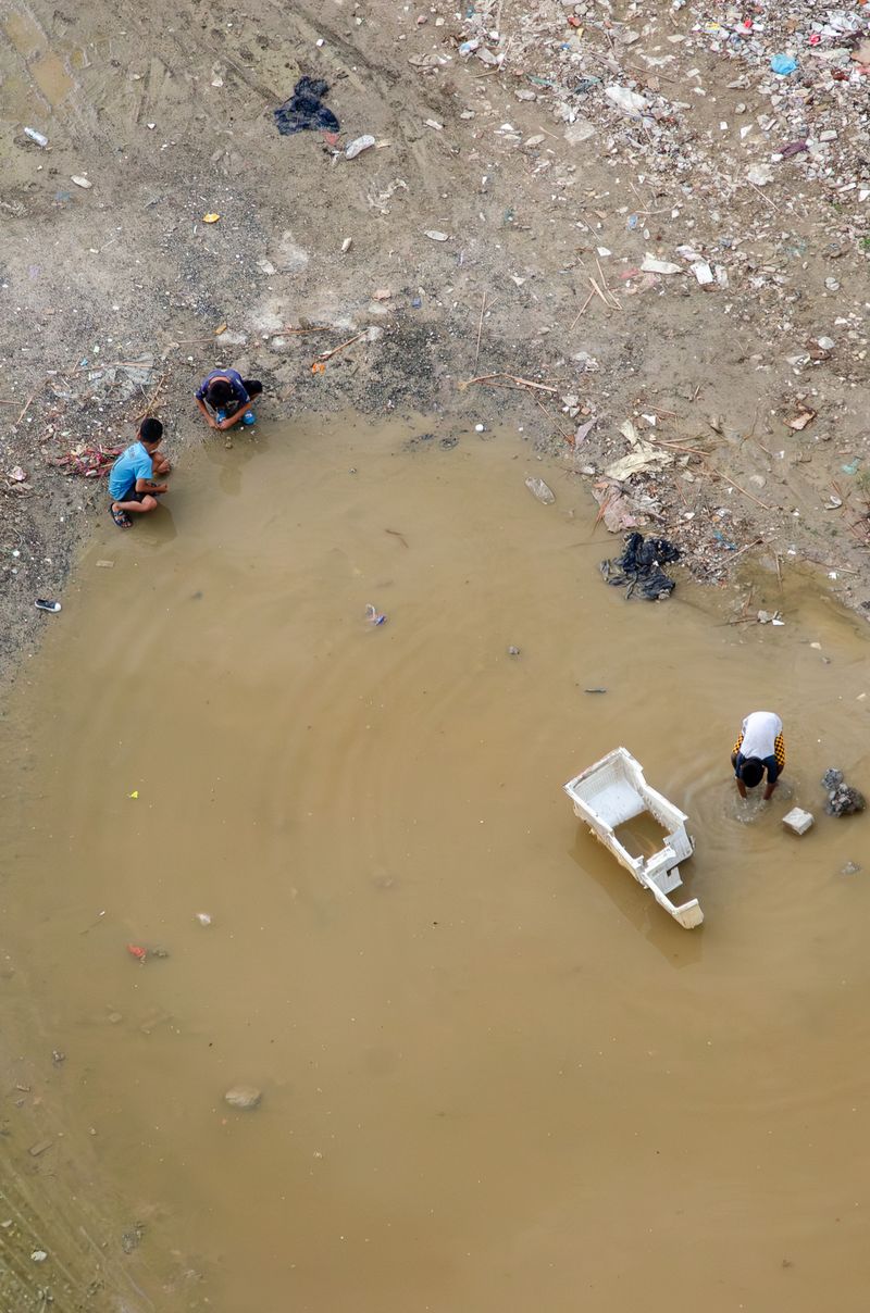 © Gosia Grzesikowska - Image from the The Distance photography project