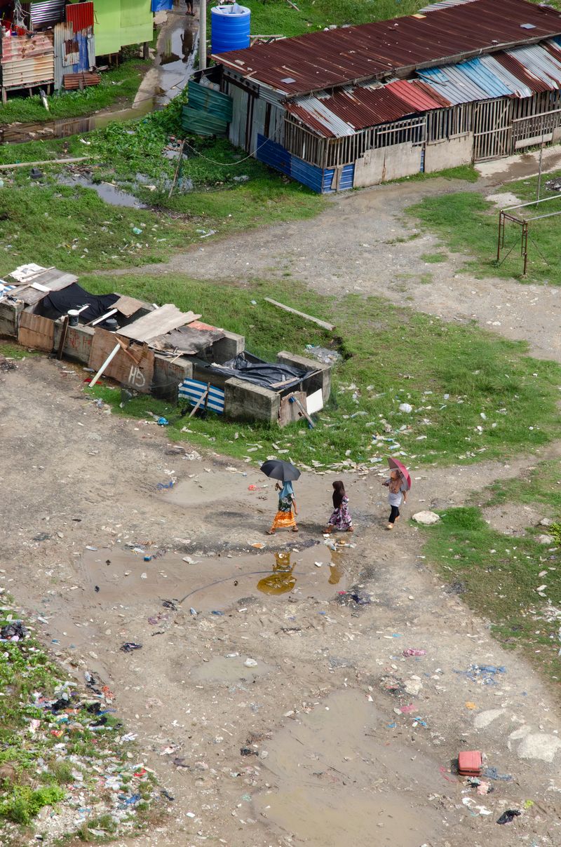 © Gosia Grzesikowska - Image from the The Distance photography project