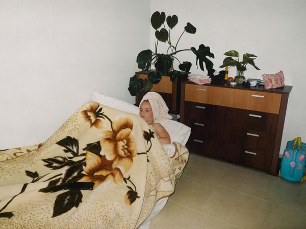 © Anastasia Miseyko - Alisa rests in a temporary bed in Spain.
