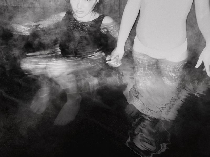 © Anastasia Miseyko - Alisa and Natalia in a banya in Khmelnytskyi.