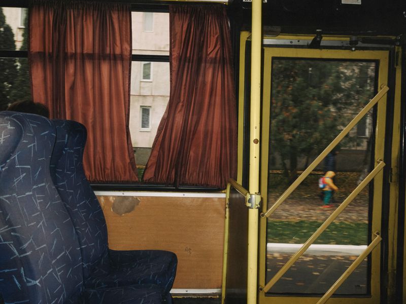 © Anastasia Miseyko - The scene happens in the Jmelnitsky area: a rural site heavily bombarded due to its proximity to an airbase.