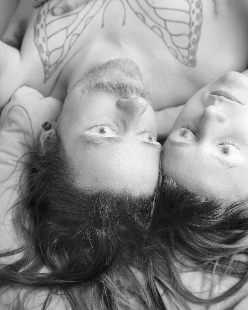 © The Hays - Close your eyes and see