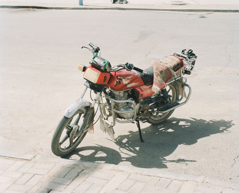 © Lena Dobrowolska &amp; Teo Ormond-Skeaping - Image from the Feedback Loops photography project