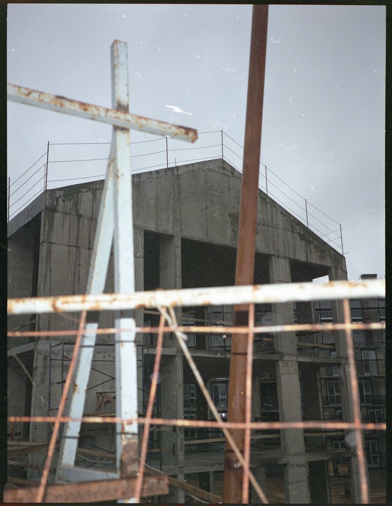 © Katerina Kouzmitcheva - Image from the How to eat at night photography project