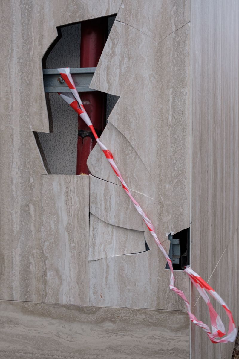 © Katerina Kouzmitcheva - Image from the How to eat at night photography project