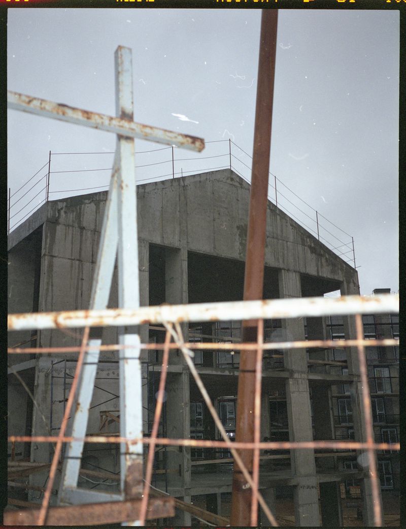 © Katerina Kouzmitcheva - Image from the How to eat at night photography project