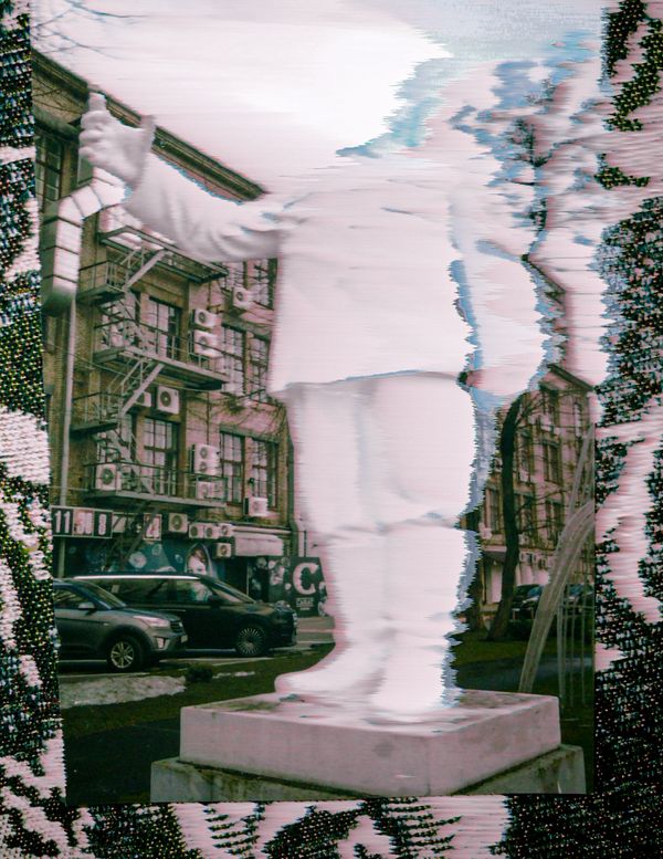 © Katerina Kouzmitcheva - Image from the How To Eat At Night photography project