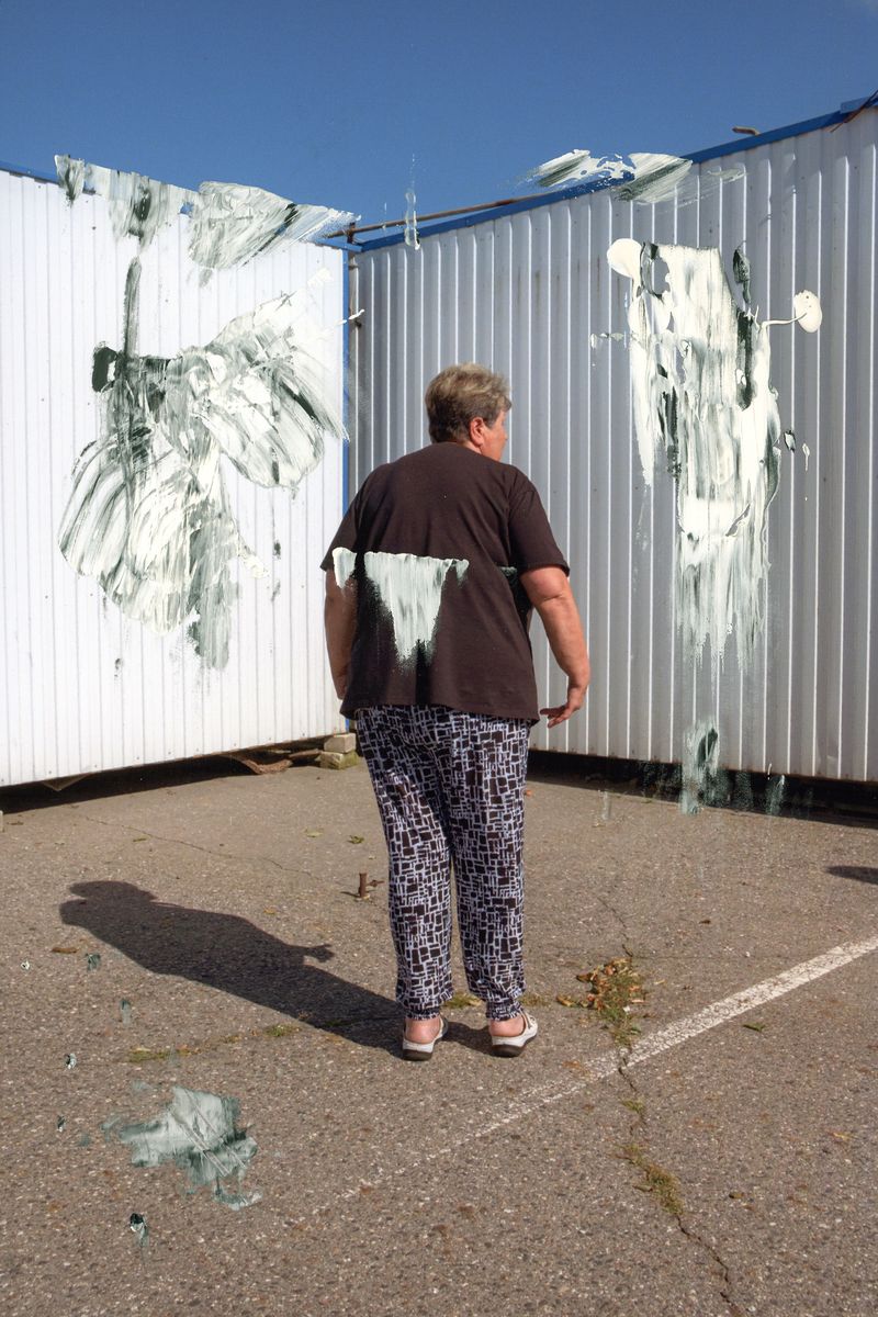 © Katerina Kouzmitcheva - Image from the How To Eat At Night photography project