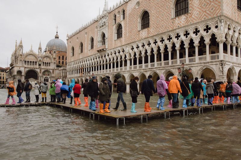 © Matteo De Mayda - Image from the acqua alta photography project