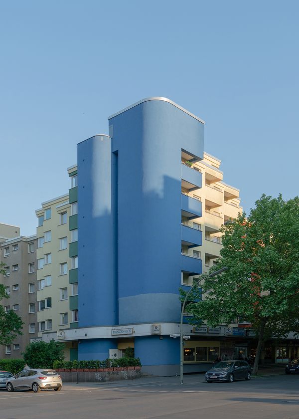 © Moritz Jekat - Image from the Non ya photography project