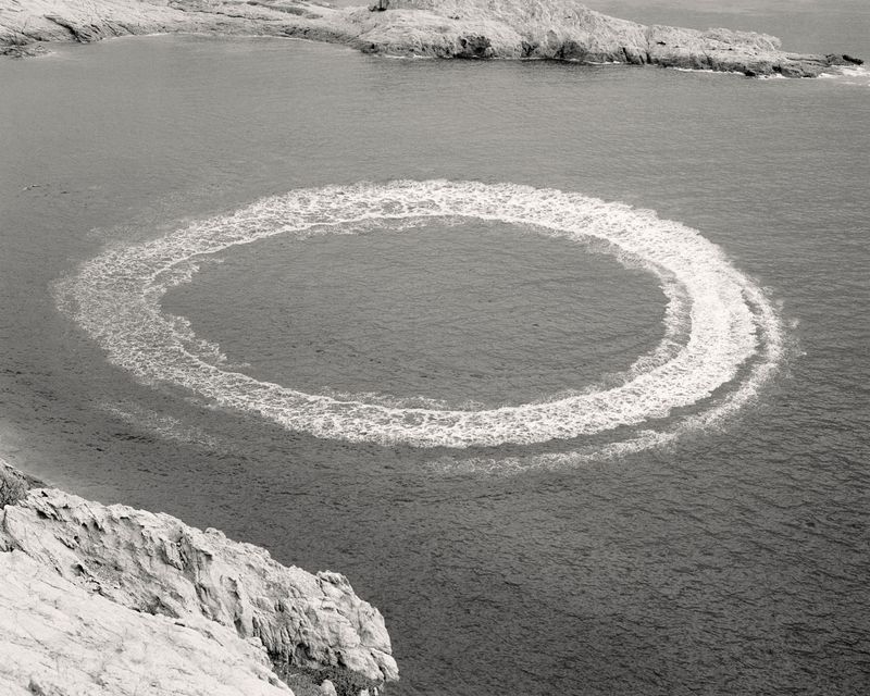 © Matthieu Croizier - Image from the That moment when you can see the crack in the world photography project