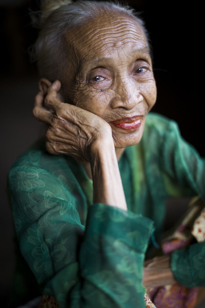 © Christian Werner - The mother of a mentally ill person in Singaraja.
