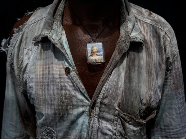 © Mads Nissen - Image from the Hope over Fear - Colombia's struggle for peace photography project