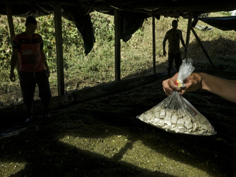 © Mads Nissen - Image from the Hope over Fear - Colombia's struggle for peace photography project