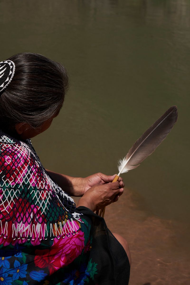 © Tanya Houghton - Roselyn, performing a prayer, Diamond Creek, Hualapai Reservation