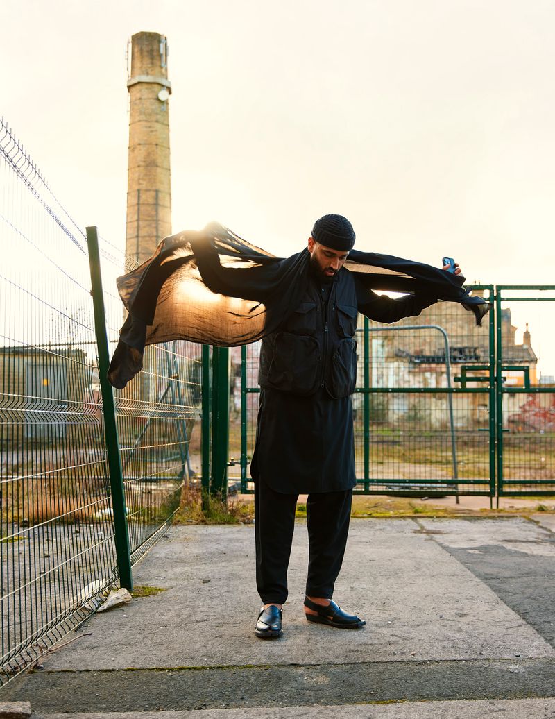 © David Vintiner - Ali on the eve of Ramadan, Bradford