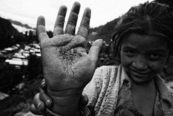 © Harikrishna Katragadda - Image from the Malana: Cannabis Kingdom on the edge photography project