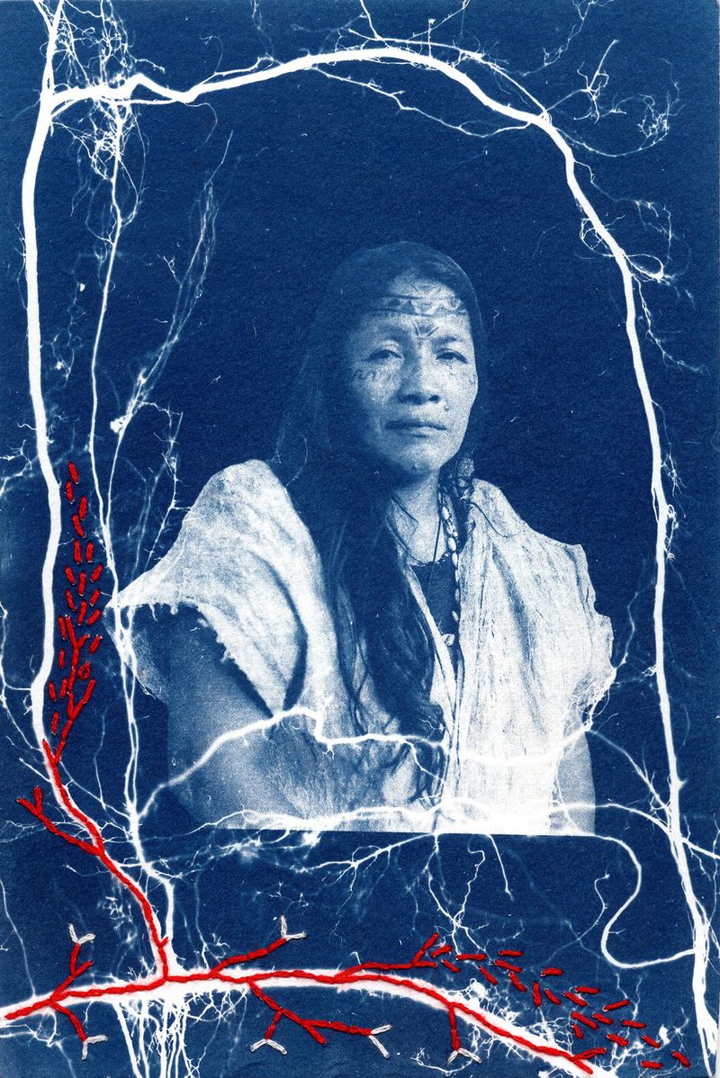 © Tatiana Lopez - Auneka. Cyanotype photography with intervened embroidery.