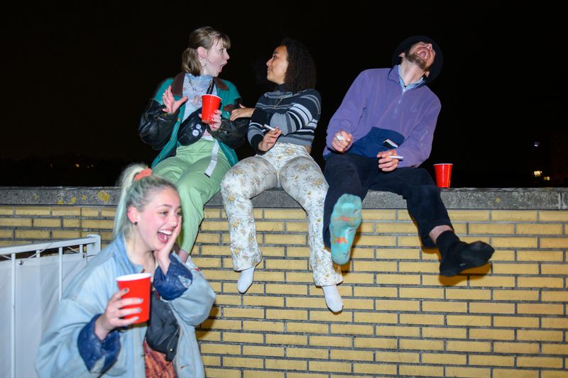 © Els Zweerink - Sammie and friends enjoying the birthday-party of Pieter.