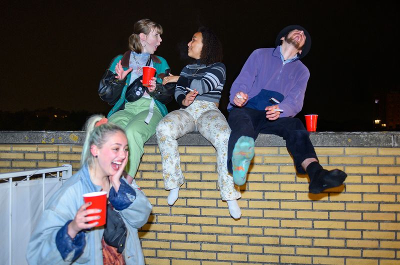 © Els Zweerink - Enjoying with his friends.