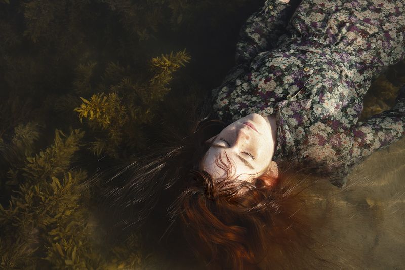 © Stefanie Langenhoven - Image from the The Extraordinary Beauty of Ginger Haired Girls photography project