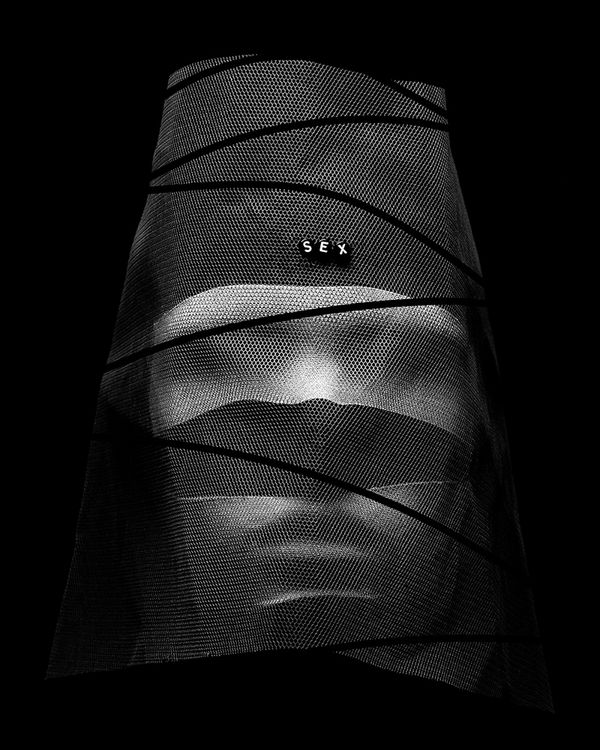 © Axel Calvet - Image from the LISTEN TO THE STRANDED SOULS photography project