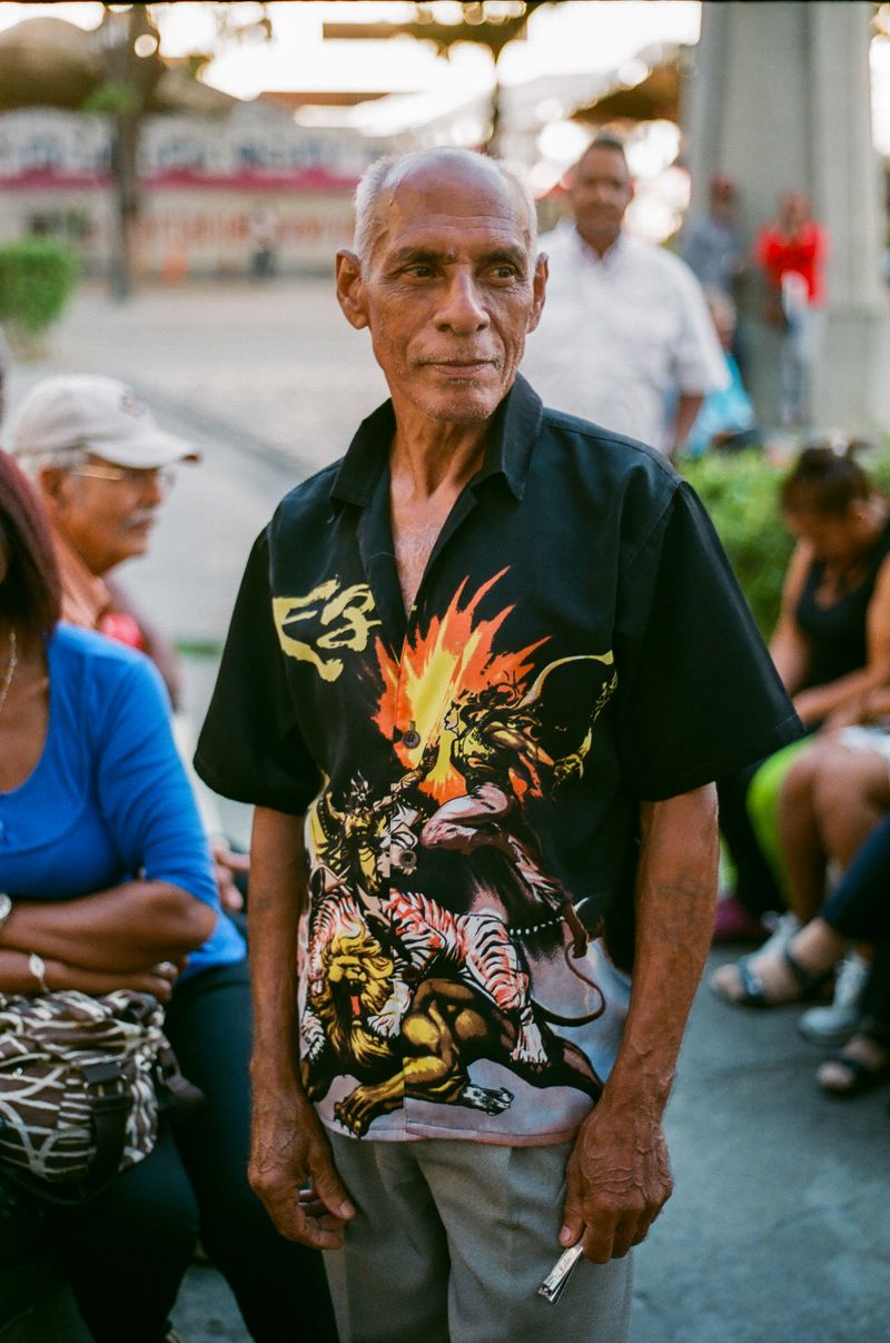 © jose Menendez - Image from the "Los pasos prohibidos" (the forbidden moves) photography project