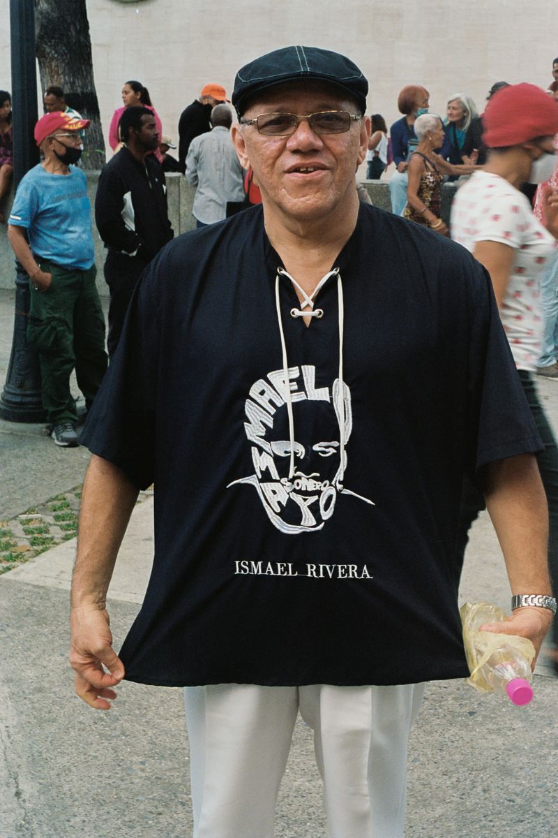 © jose Menendez - Image from the "Los pasos prohibidos" (the forbidden moves) photography project