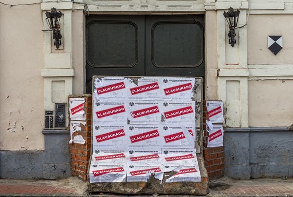 © David Martín Huamaní Bedoya - Image from the The involution of history (Series Lima II) photography project