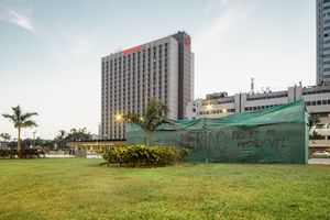 LANDSCAPES OF A PROTEST (SERIES LIMA III)
