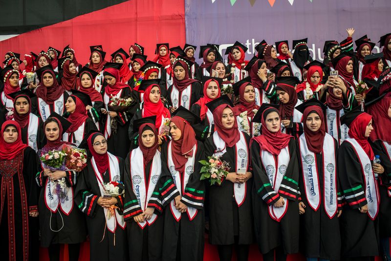 © Monique Jaques - The 2017 class of Palestine University.